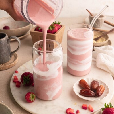 copycat erewhon strawberry probiotic smoothie