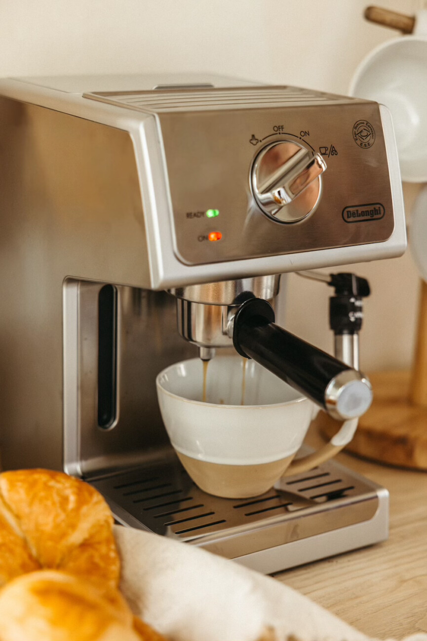 espresso machine, at-home cafe gathering